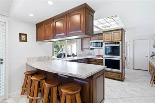 1354 N Stanford Ave, Upland, CA 91786 - Photo 14