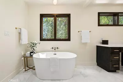 1565 Murray, Los Angeles, CA 90026 - Photo 30