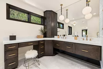 1565 Murray, Los Angeles, CA 90026 - Photo 32