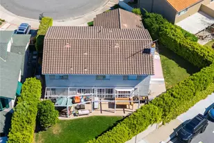 9512 Hightide, Huntington Beach, CA 92646 - Photo 2