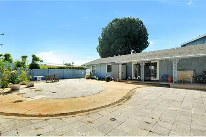 2076 S Eileen, Anaheim, CA 92802 - Photo 34