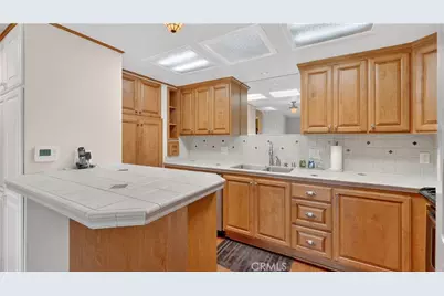 1462 Merion Way #30G, Seal Beach, CA 90740 - Photo 8