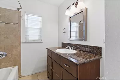 432 N Commonwealth, Los Angeles, CA 90004 - Photo 18