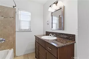 432 N Commonwealth, Los Angeles, CA 90004 - Photo 18