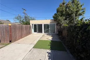 2303 W 75th St, Los Angeles, CA 90043 - Photo 20