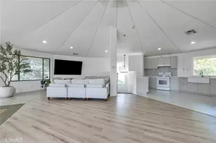 11101 Spanish Hills Dr, Corona, CA 92883 - Photo 6