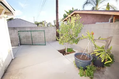 13361 Redbird St, Garden Grove, CA 92843 - Photo 32
