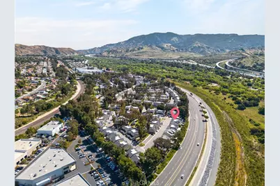 23260 Newport, Yorba Linda, CA 92887 - Photo 32