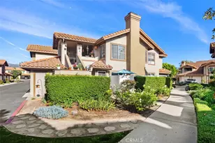 2 Vista Cielo, Rancho Santa Margarita, CA 92688 - Photo 2