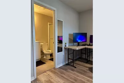 120 S Pacific  Ave #34, Santa Ana, CA 92703 - Photo 26