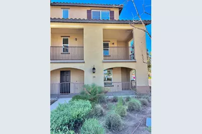 120 S Pacific  Ave #34, Santa Ana, CA 92703 - Photo 2