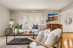 8282 Artista Dr, Huntington Beach, CA 92646 - Photo 10