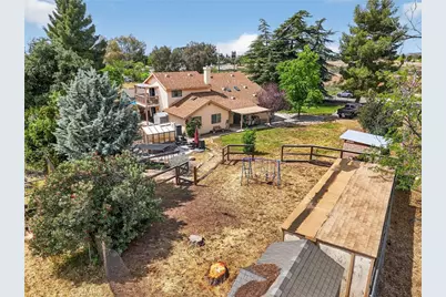 9902 Avenida Miravilla, Cherry Valley, CA 92223 - Photo 70