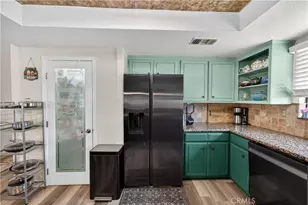 9902 Avenida Miravilla, Cherry Valley, CA 92223 - Photo 12