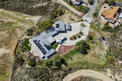 300 Anderson, Hemet, CA 92544 - Photo 8