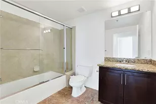 411 W Seaside Wy, Long Beach, CA 90802 - Photo 12
