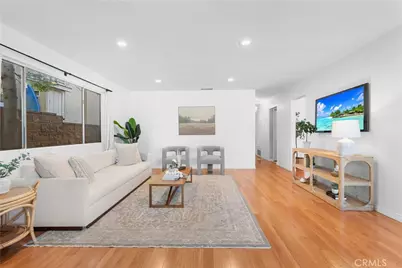 586 36th, Manhattan Beach, CA 90266 - Photo 2