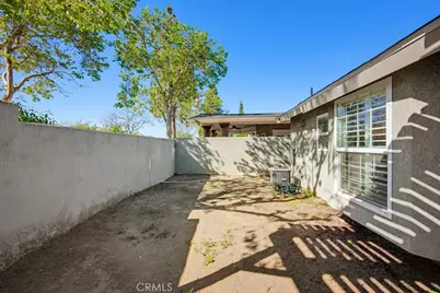 14477 El Contento, Fontana, CA 92337 - Photo 34