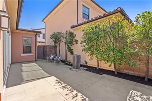 124 Hargrove, Irvine, CA 92620 - Photo 20