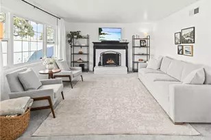 17102 Kampen Ln, Huntington Beach, CA 92647 - Photo 22