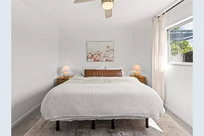 17102 Kampen Lane, Huntington Beach, CA 92647 - Photo 8