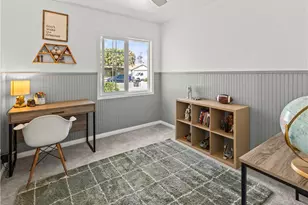 17102 Kampen Ln, Huntington Beach, CA 92647 - Photo 12