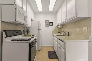 11578 Wyoming, Los Angeles, CA 90025 - Photo 12