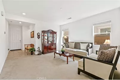 2832 E Howlett, Ontario, CA 91762 - Photo 2