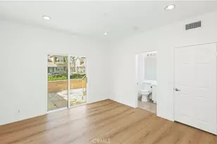 26 Burlingame, Irvine, CA 92602 - Photo 8