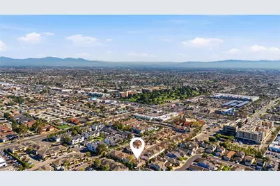 7814 Orchid, Huntington Beach, CA 92648 - Photo 36