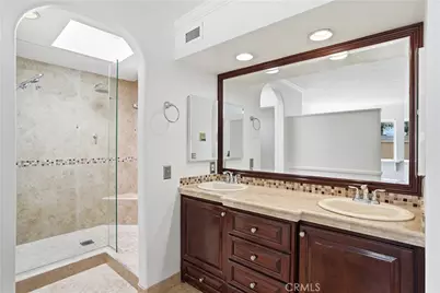 121 Alabama, Huntington Beach, CA 92648 - Photo 28