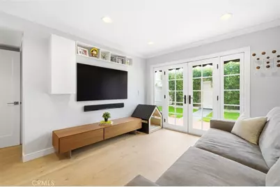 220 Detroit Avenue, Huntington Beach, CA 92648 - Photo 22