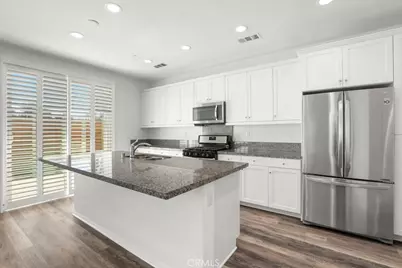 2855 Villa Catalonia Court, Corona, CA 92881 - Photo 10