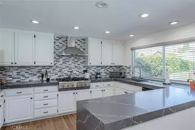 24831 Largo, Laguna Hills, CA 92653 - Photo 14