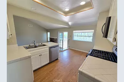 10504 Strathmore Drive, Santee, CA 92071 - Photo 4