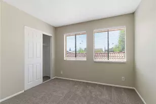 19745 Lull St, Winnetka, CA 91306 - Photo 18