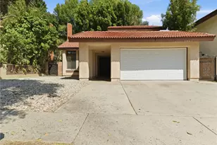 19745 Lull St, Winnetka, CA 91306 - Photo 2