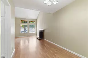 19745 Lull St, Winnetka, CA 91306 - Photo 10