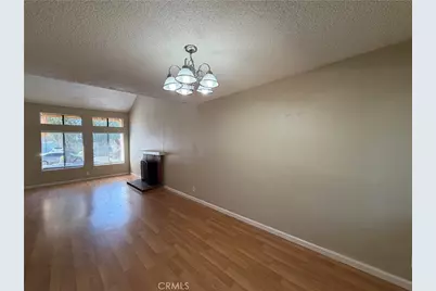 19745 Lull Street, Winnetka, CA 91306 - Photo 8