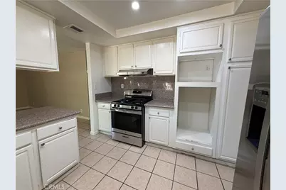 19745 Lull Street, Winnetka, CA 91306 - Photo 4