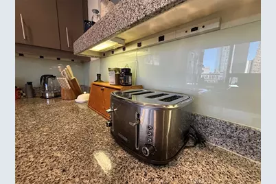 1100 Wilshire Blvd #2010, Los Angeles, CA 90017 - Photo 12