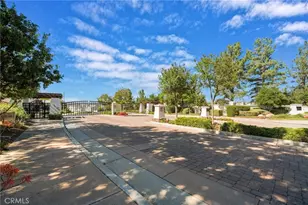 45405 Vanowen Ln, Temecula, CA 92592 - Photo 38