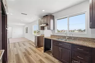 12143 Phoenix Dr, Cerritos, CA 90703 - Photo 30