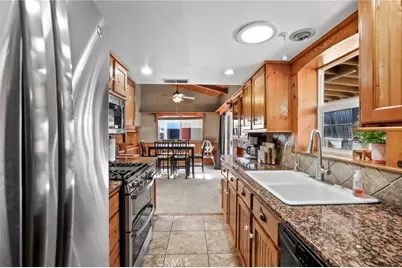 17657 Hayes, Lake Elsinore, CA 92530 - Photo 24