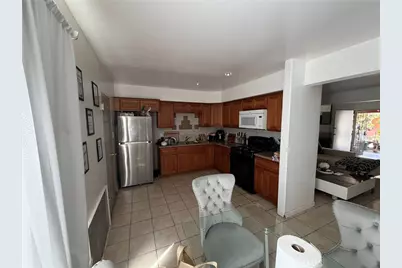 2301 S. Center Street, Santa Ana, CA 92704 - Photo 6