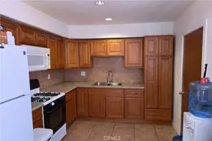 2301 S Center St, Santa Ana, CA 92704 - Photo 10