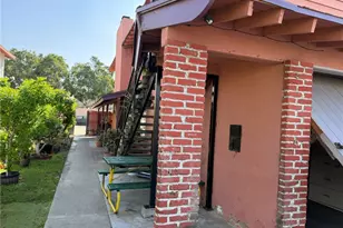 2301 S Center St, Santa Ana, CA 92704 - Photo 16