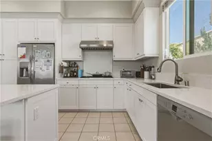 199 Follyhatch, Irvine, CA 92618 - Photo 18