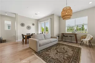 199 Follyhatch, Irvine, CA 92618 - Photo 10