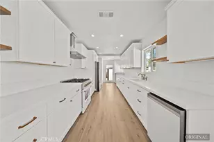 1848 Middleton, Los Angeles, CA 90062 - Photo 10